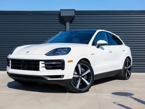 White 2025 Porsche Cayenne E-Hybrid for sale in Austin, TX