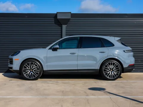 Photos of 2025 Porsche Cayenne for sale in Austin, TX at Porsche Austin