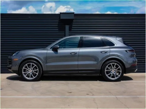 Photos of 2025 Porsche Cayenne for sale in Austin, TX at Porsche Austin