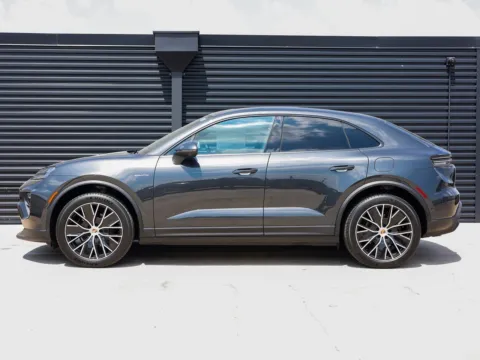 Photos of 2025 Porsche Macan Electric for sale in Austin, TX at Porsche Austin