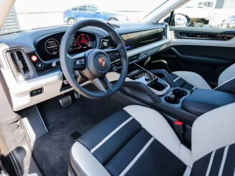 More photos of 2026 Porsche Cayenne S at Porsche Austin, TX