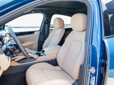 More photos of 2026 Porsche Cayenne Coupe at Porsche Austin, TX