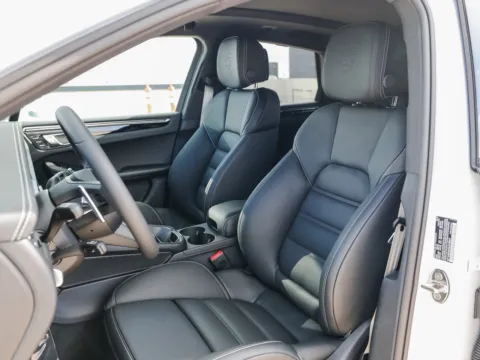 More photos of 2025 Porsche Macan S at Porsche Austin, TX