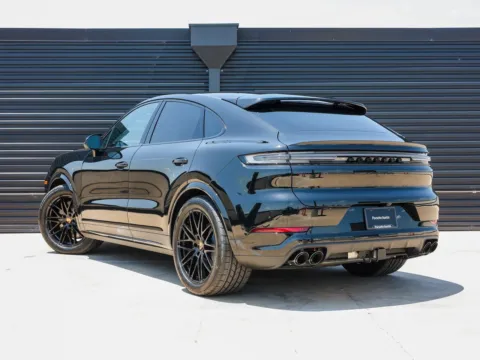 Another view of 2025 Porsche Cayenne S for sale in Austin, TX at Porsche Austin