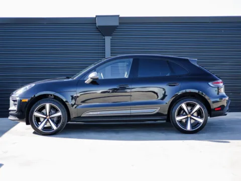 Photos of 2026 Porsche Macan T for sale in Austin, TX at Porsche Austin