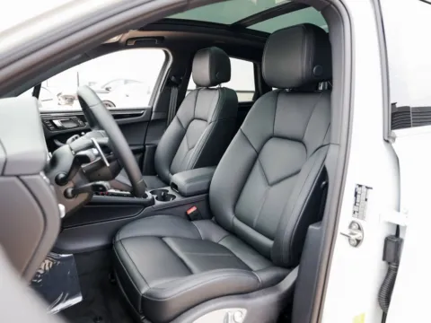 More photos of 2026 Porsche Macan S at Porsche Austin, TX