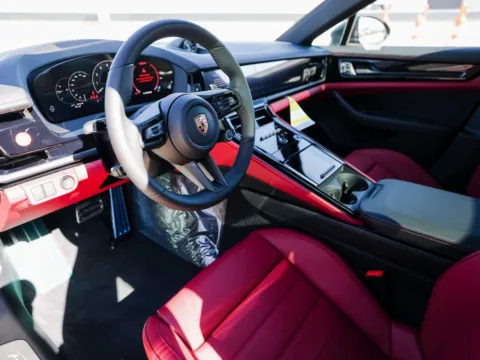 More photos of 2026 Porsche Panamera 4S E-Hybrid at Porsche Austin, TX