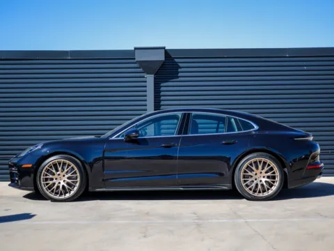 Photos of 2026 Porsche Panamera 4S E-Hybrid for sale in Austin, TX at Porsche Austin