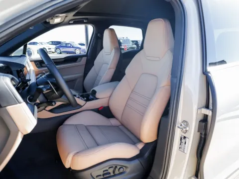 More photos of 2026 Porsche Cayenne at Porsche Austin, TX