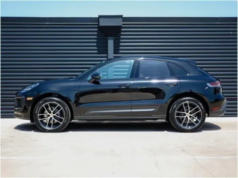 Photos of 2025 Porsche Macan for sale in Austin, TX at Porsche Austin