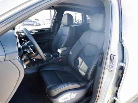 More photos of 2026 Porsche Macan at Porsche Austin, TX