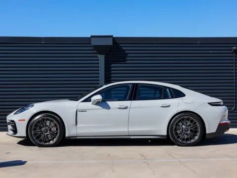 Photos of 2026 Porsche Panamera Turbo E-Hybrid for sale in Austin, TX at Porsche Austin