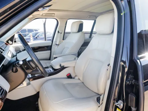 More photos of 2020 Land Rover Range Rover Supercharged at Porsche Austin, TX