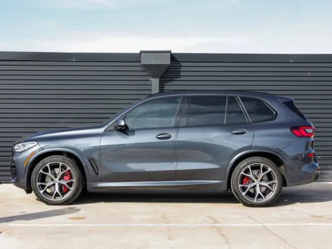Photos of 2022 BMW X5 xDrive40i for sale in Austin, TX at Porsche Austin