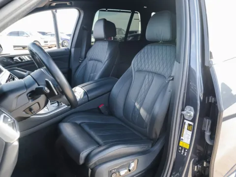 More photos of 2022 BMW X5 xDrive40i at Porsche Austin, TX