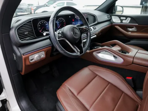 More photos of 2024 Mercedes-Benz GLE 350 at Porsche Austin, TX