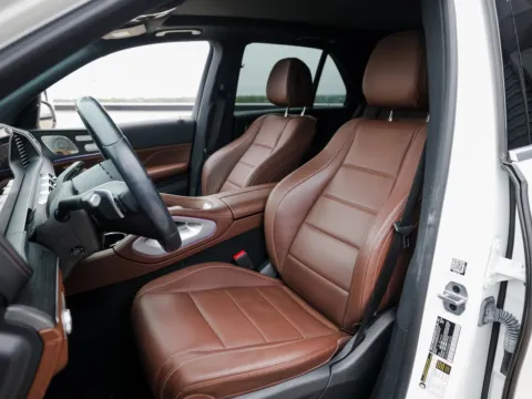 More photos of 2024 Mercedes-Benz GLE 350 at Porsche Austin, TX