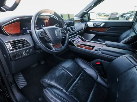 More photos of 2024 Lincoln Navigator Black Label at Porsche Austin, TX