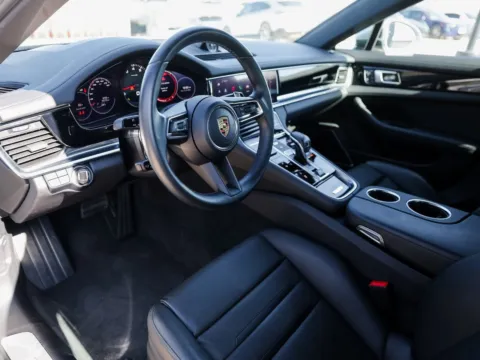 More photos of 2022 Porsche Panamera 4 at Porsche Austin, TX