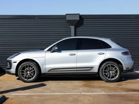 Photos of 2024 Porsche Macan T for sale in Austin, TX at Porsche Austin
