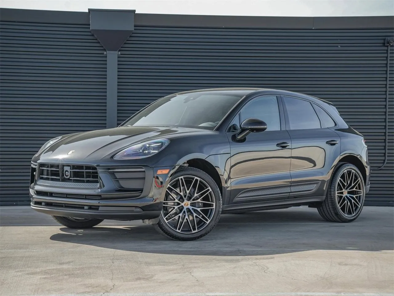 Black 2025 Porsche Macan for sale in Austin, TX