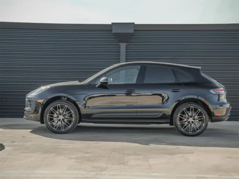 Photos of 2025 Porsche Macan for sale in Austin, TX at Porsche Austin