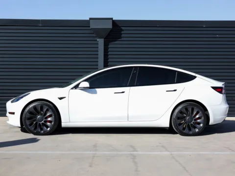 Photos of 2021 Tesla Model 3 Performance for sale in Austin, TX at Porsche Austin