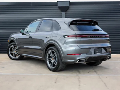 Another view of 2026 Porsche Cayenne E-Hybrid for sale in Austin, TX at Porsche Austin