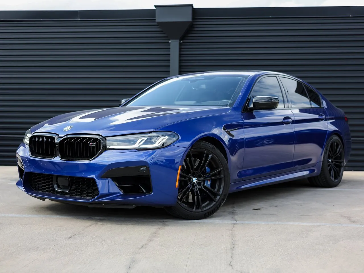 2021 BMW M5 Base's photo
