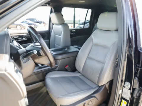 More photos of 2021 Chevrolet Suburban LT at Porsche Austin, TX