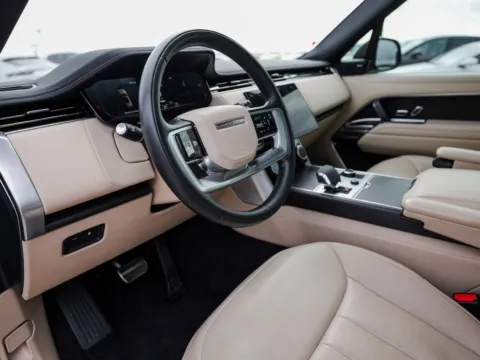 More photos of 2023 Land Rover Range Rover SE at Porsche Austin, TX