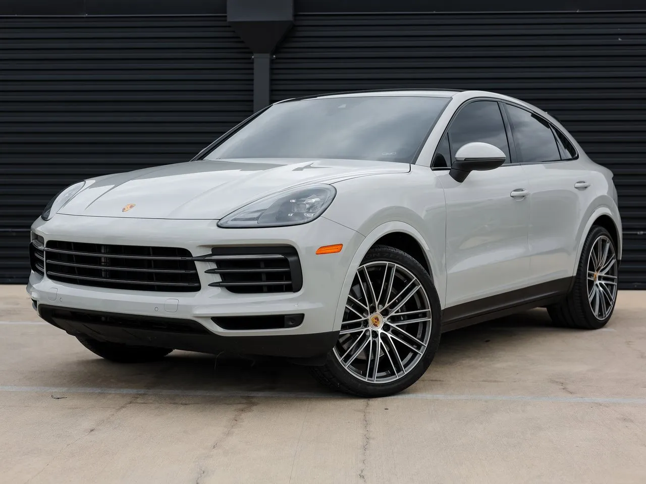 2023 Porsche Cayenne Platinum Edition for sale in Austin, TX