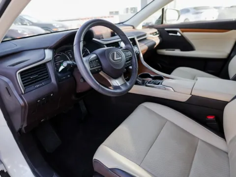 More photos of 2018 Lexus RX 450h at Porsche Austin, TX