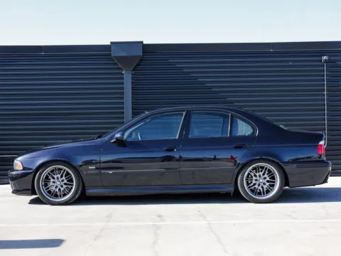 Photos of 2000 BMW 5 Series M5 for sale in Austin, TX at Porsche Austin