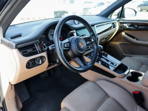 More photos of 2022 Porsche Macan S at Porsche Austin, TX