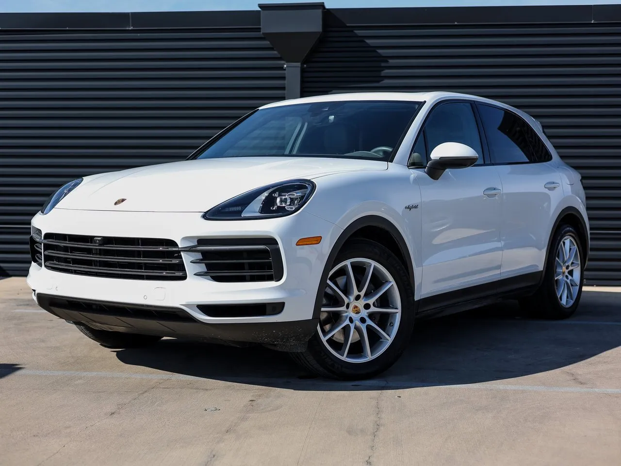White 2022 Porsche Cayenne for sale in Austin, TX