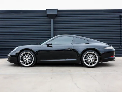 Photos of 2016 Porsche 911 Carrera for sale in Austin, TX at Porsche Austin