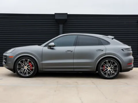 Photos of 2024 Porsche Cayenne S for sale in Austin, TX at Porsche Austin
