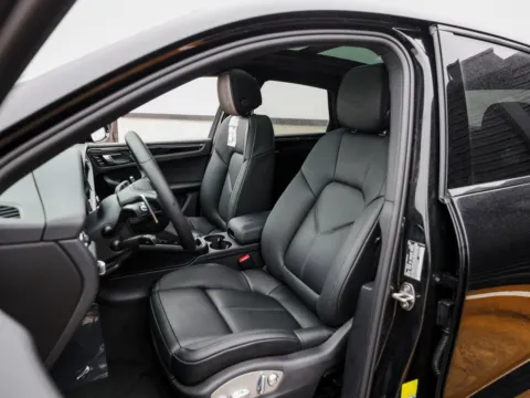 More photos of 2026 Porsche Macan S at Porsche Austin, TX