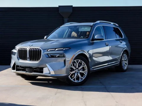Gray 2025 BMW X7 xDrive40i for sale in Austin, TX
