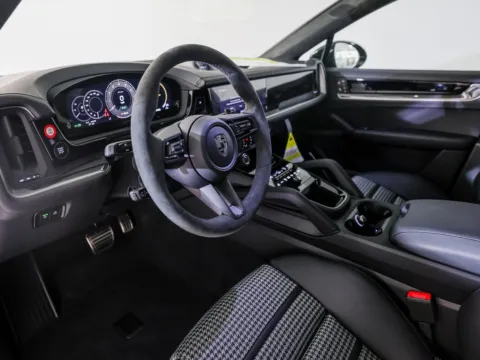 More photos of 2026 Porsche Cayenne Turbo E-Hybrid at Porsche Austin, TX