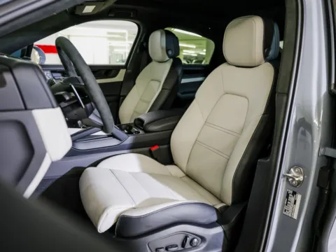 More photos of 2026 Porsche Cayenne GTS at Porsche Austin, TX