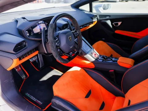 More photos of 2023 Lamborghini Huracan EVO at Porsche Austin, TX