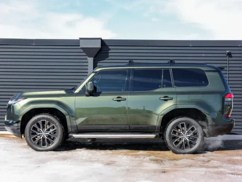 Photos of 2025 Lexus GX 550 Premium+ for sale in Austin, TX at Porsche Austin