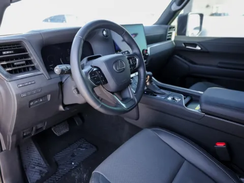 More photos of 2025 Lexus GX 550 Premium+ at Porsche Austin, TX