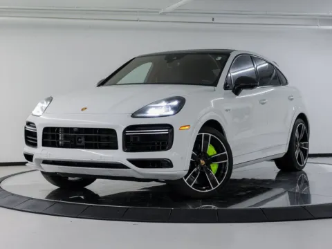 White 2022 Porsche Cayenne Turbo S E-Hybrid for sale in Austin, TX