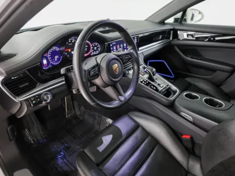 More photos of 2023 Porsche Panamera 4S at Porsche Austin, TX