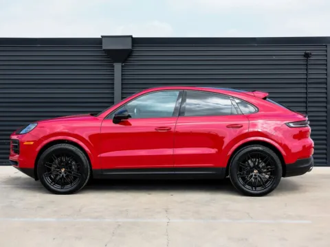 Photos of 2025 Porsche Cayenne Coupe for sale in Austin, TX at Porsche Austin
