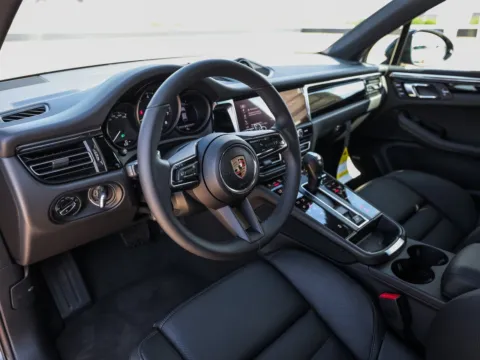 More photos of 2025 Porsche Macan at Porsche Austin, TX