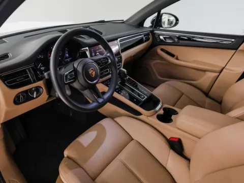 More photos of 2025 Porsche Macan at Porsche Austin, TX